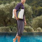 Anfisa Letyago è il nuovo volto Furla La campagna SS23 dai colori vibranti ospita il sound della DJ e producer | Image 438742