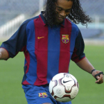 The best jerseys are those without sponsors Finding clean models has become increasingly difficult in recent years | Image 438713