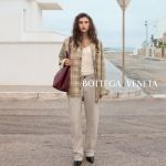 Luxury is in motion in Bottega Veneta's SS23 campaign The world inside a room | Image 438835
