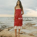 Luxury is in motion in Bottega Veneta's SS23 campaign The world inside a room | Image 438834