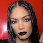 Sanremo 2023: the best beauty looks Eyes with anthracite effect, velvet waves and glitter: the best beauty trends seen on the Ariston stage to copy