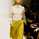 Quando Miuccia Prada inventò l'Ugly Chic Correva l'anno 1996... | Image 440389