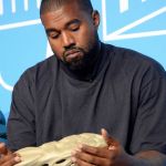 In America la domanda per le Yeezy è in forte aumento Le sneaker di Kanye West sono tra le più ricercate online, nonostante le famigerate controversie