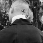 The Gothic revival of crosses in fashion Blumarine, Dolce&Gabbana, Gucci: Christian symbolism on the catwalk | Image 443556