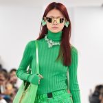 La sartoria total black di Givenchy, la sexyness a colori di Isabel Marant Ecco cosa vogliamo indossare per il prossimo autunno inverno à la française