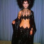 Best moments in Oscar history The time Bjork laid an egg on the Red Carpet | Image 444733