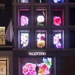 Unboxing Valentino celebra la visione artistica di nove stylist internazionali Una realizzazione creativa che svela la natura essenziale della bellezza | Image 445464