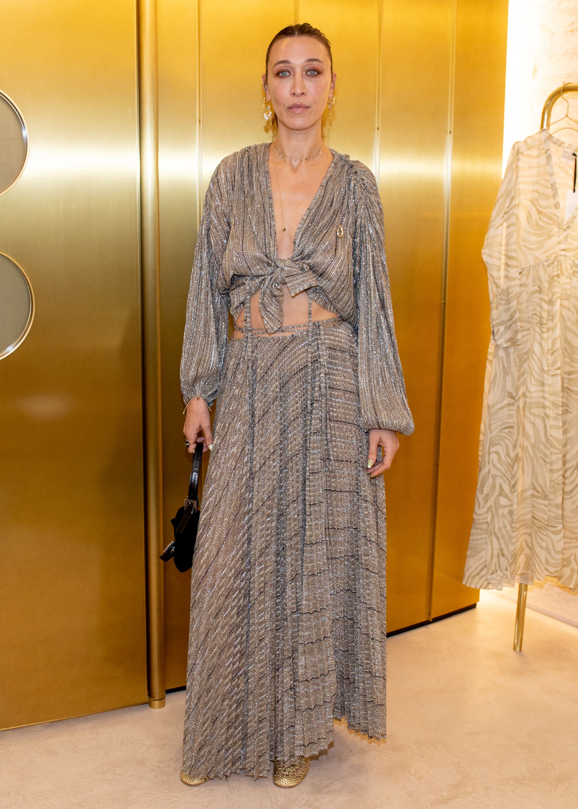 Alana Hadid in forte_forte