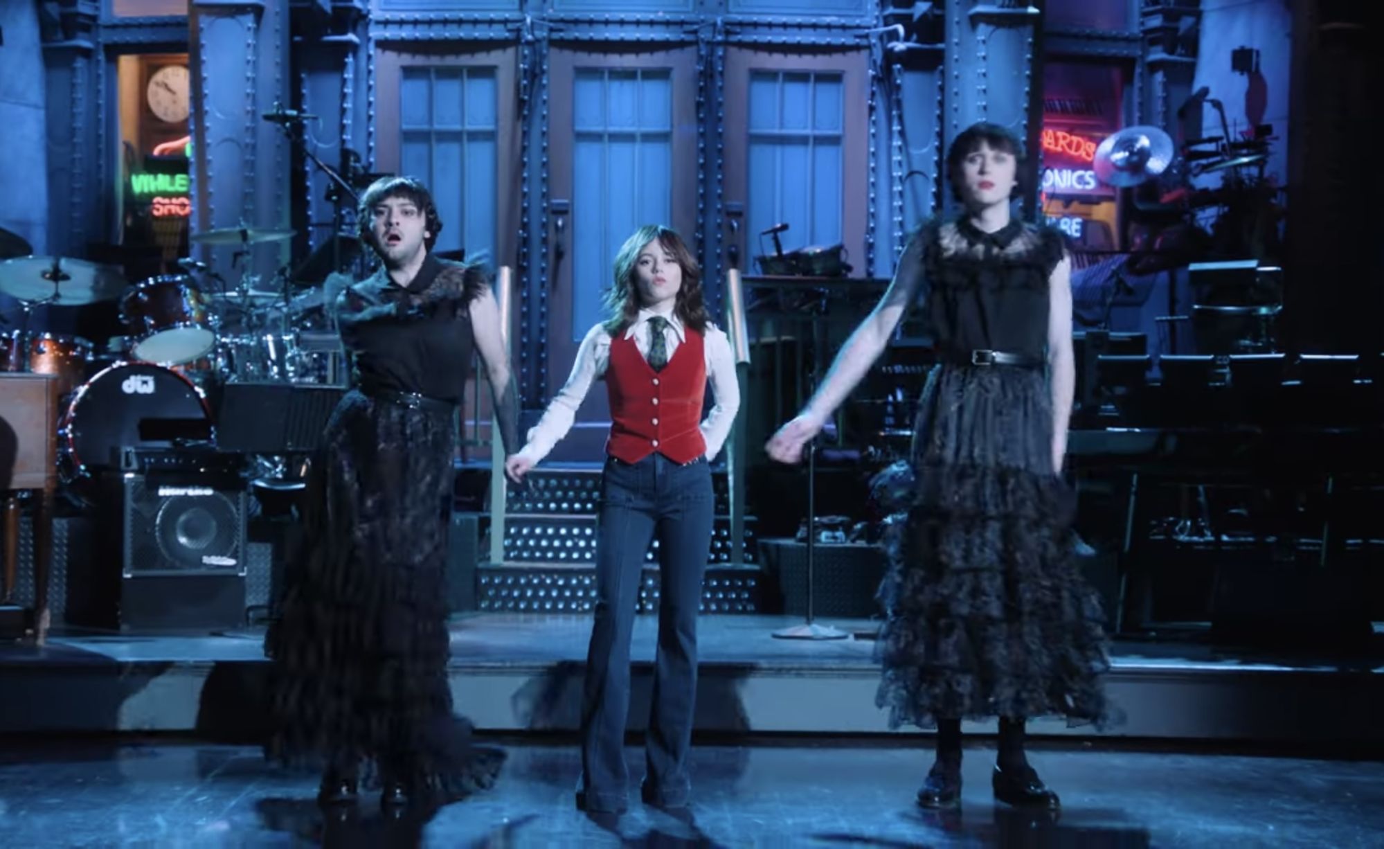 Jenna Ortega in Shaft Jeans