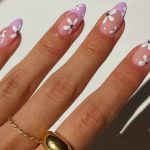 Ideas for Easter nail art From bunny French to abstract pastel patterns