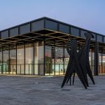 Saint Laurent sfilerà alla Neue Nationalgalerie di Berlino a giugno Il tour di Anthony Vaccarello continua
