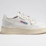 Le nuove sneaker di Autry sono un vero pesce d'aprile Il brand americano ha scelto di infrangere la prima regola del branding