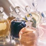 Perfumed waters and light fragrances: the must-haves for this season Whether on the beach or in the city, here are the 10 spring fragrances you should pack in your beauty case