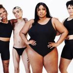 Lizzo lancia una linea di shapewear gender-neutral YOUR SKIN by YITTY sarà disponibile dall’estate 2023 per persone di tutte le identità di genere