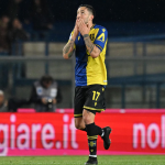 Una maglia è come la bandiera di uno stato, dietro le quinte dell'Hellas Verona Ci siamo fatti raccontare le celebrazioni per i 120 anni della squadra scaligera da Niccolò Vallenari di Unaforesta