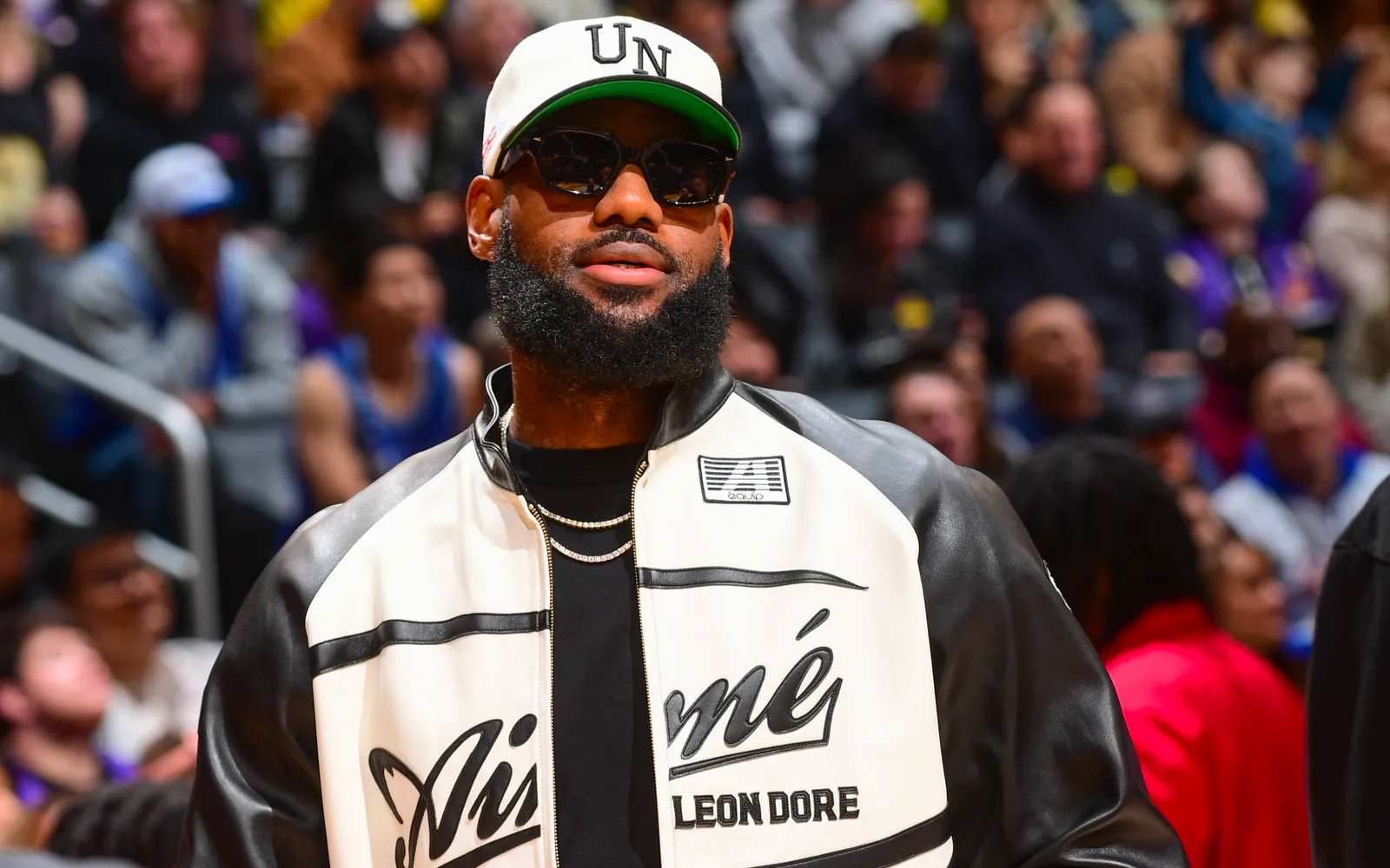 LeBron James' obsession with his trousers' hems