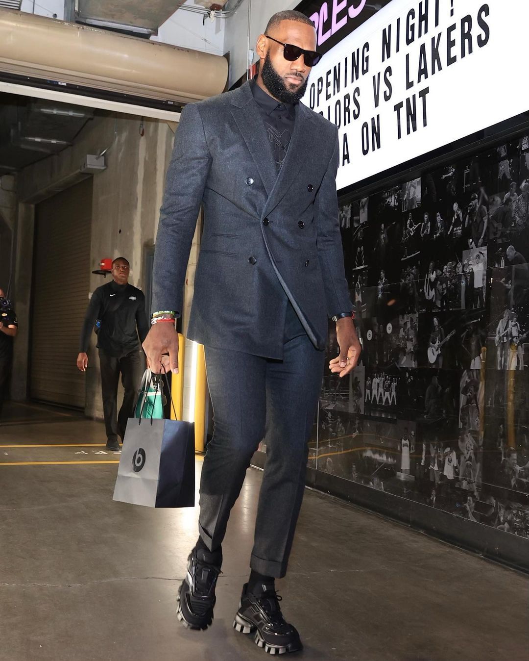 LeBron James' obsession with his trousers' hems