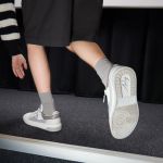 La nuova GZ94 è il futuro delle city shoes di Giuseppe Zanotti L’iconica Double Zip del brand di sneaker couture ritorna con un nuovo twist contemporaneo | Image 450945