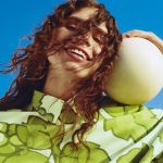 Al mare con Etro, la nuova collezione beachwear Stampe colorate ispirate alla flora italiana | Image 452939