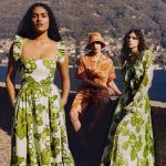 Al mare con Etro, la nuova collezione beachwear Stampe colorate ispirate alla flora italiana