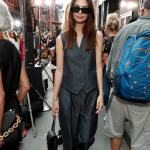 Trend alert SS23 : waistcoat mania Stolen from a three-piece men's suit, worn with soft trousers, paired with shorts and flat sandals | Image 453192