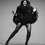 Tina Turner's unmistakable style Miniskirts, big hair, denim, bangs and so much attitude | Image 454731