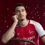 The new Arsenal jersey 20 years after the 'Invincibles' Gunners' kit celebrates 2003/04 undefeated season | Image 455045