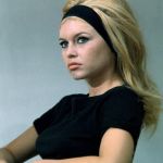 History of the headband How a simple piece of fabric became a cult | Image 455537