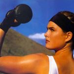 History of the headband How a simple piece of fabric became a cult | Image 455571