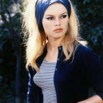 History of the headband How a simple piece of fabric became a cult | Image 455542