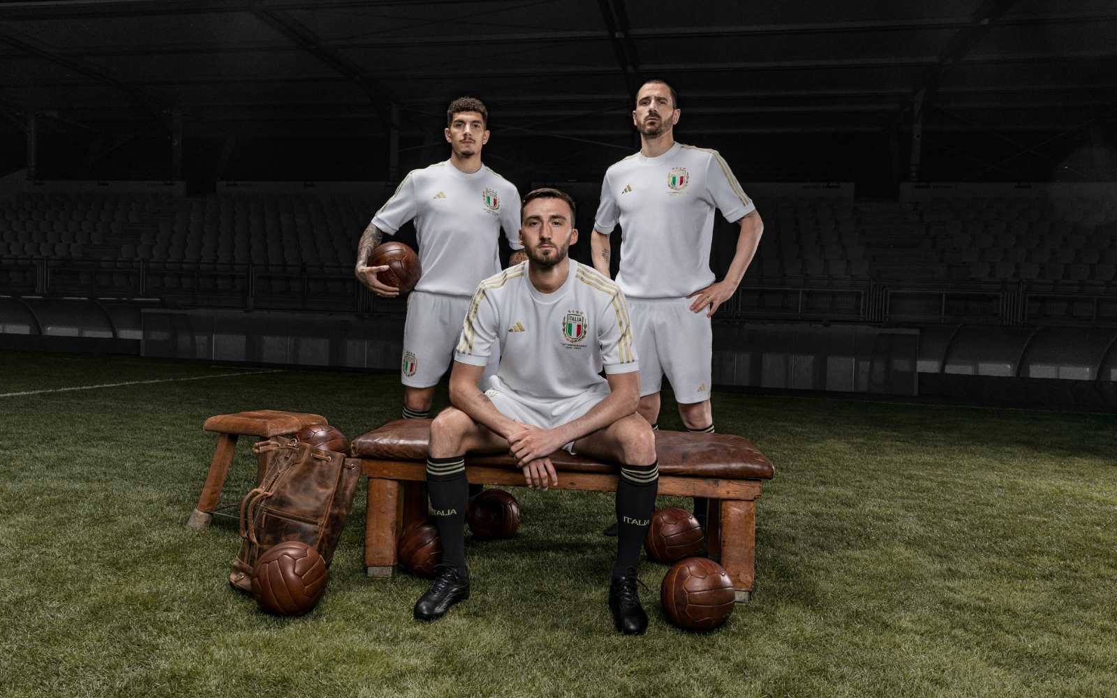 125th anniversary jersey of the Italian national football association Italy