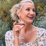 Cameron Diaz's fridge with only salads and white wine Are you amazed?