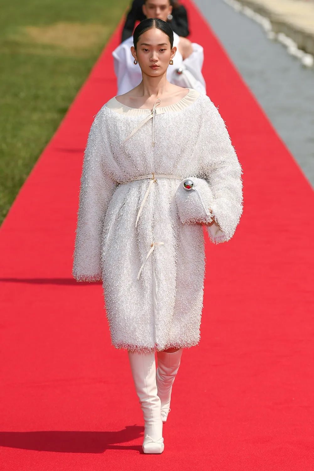 (*)様 Jacquemus 23aw. LE CHOUCHOU 様 Jacquemus 23aw. LE CHOUCHOU Jacquemus Fall 2023 “LE