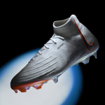 Le nuove Phantom Luna di Nike vengono dal futuro In vista del Mondiale in Australia e Nuova Zelanda, lo swoosh ha presentato lo scarpino più innovativo