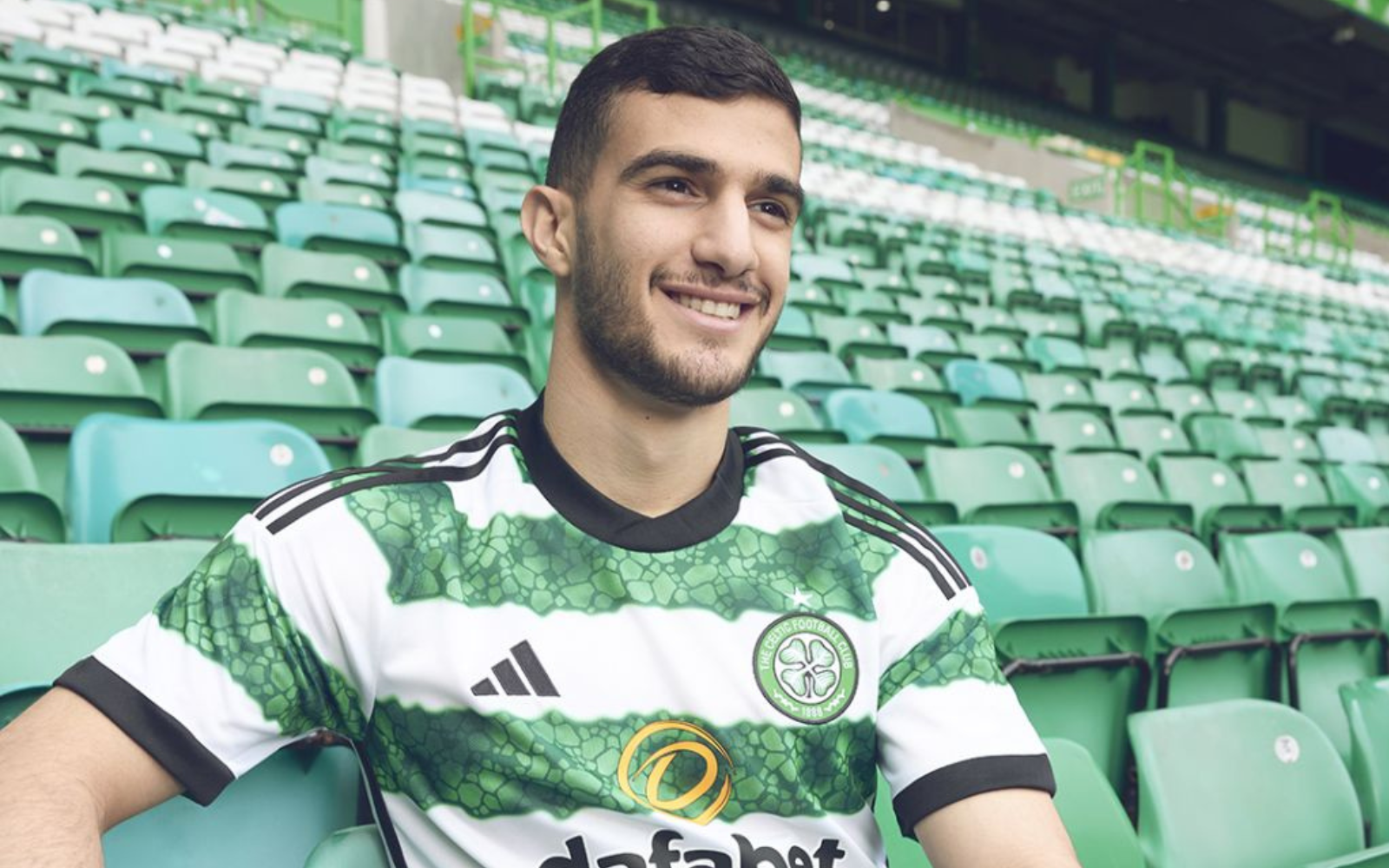 Glasgow Celtic 2022/2023 Home Kit with Gold Star and Stripes : r/CelticFC