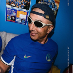 La nuova maglia del Chelsea è un tuffo negli anni '90 Il kit dei Blues si ispira ai successi europei di Gianluca Vialli, Roberto Di Matteo e Gianfranco Zola