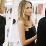 Angelina Jolie ha preso in affitto l'appartamento di Basquiat a New York Il brand di Angelina Jolie lavorerà nel loft di Manhattan, ex-proprietà di Andy Warhol, per 60mila euro al mese