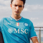 Giorgio Armani will design the new Napoli kits