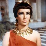 Cleopatra: a pop icon who never died Her lifestyle and love of luxury have shaped history, and his image has been an icon since antiquity | Image 462534