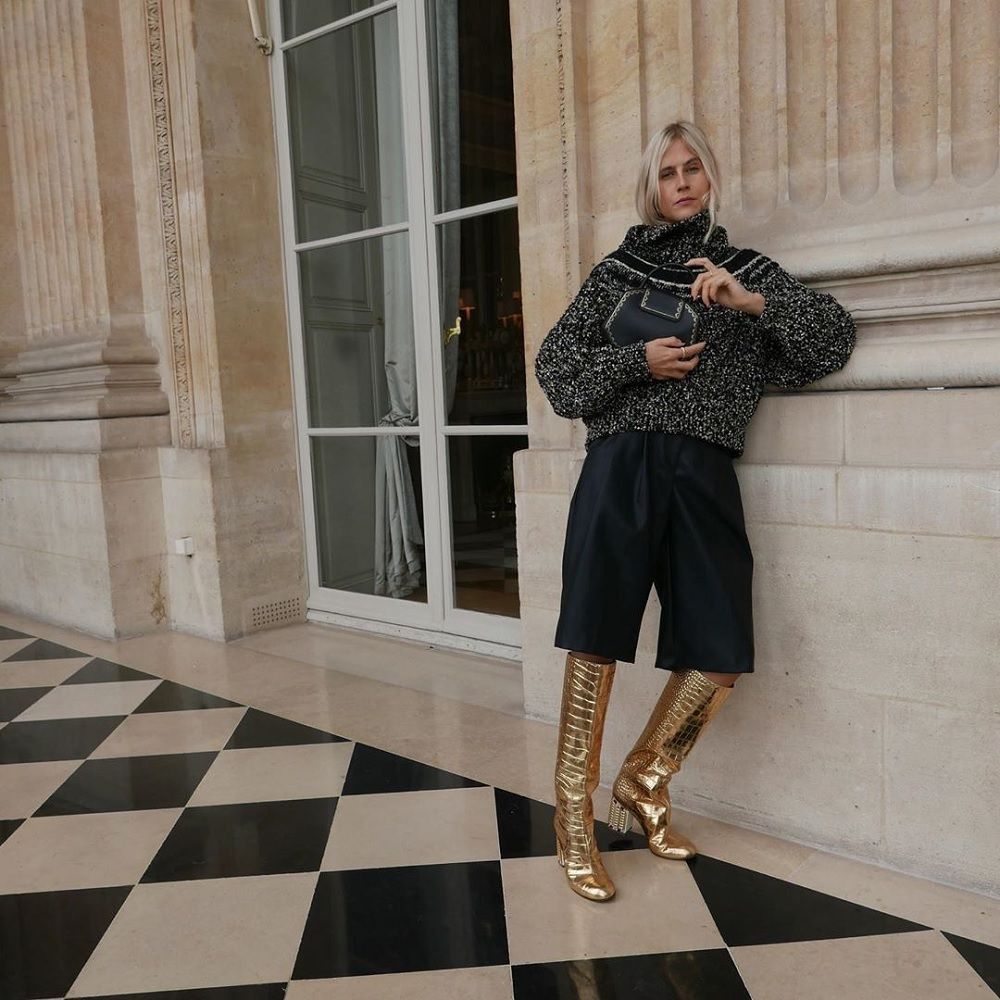 FW23 trend: metallic boots How disco boots can give fall looks a twist | Image 465953