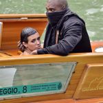 Kanye e Bianca Censori sono stati banditi dai taxi-boat di Venezia Dopo il loro presunto “oltraggio al pudore” in barca
