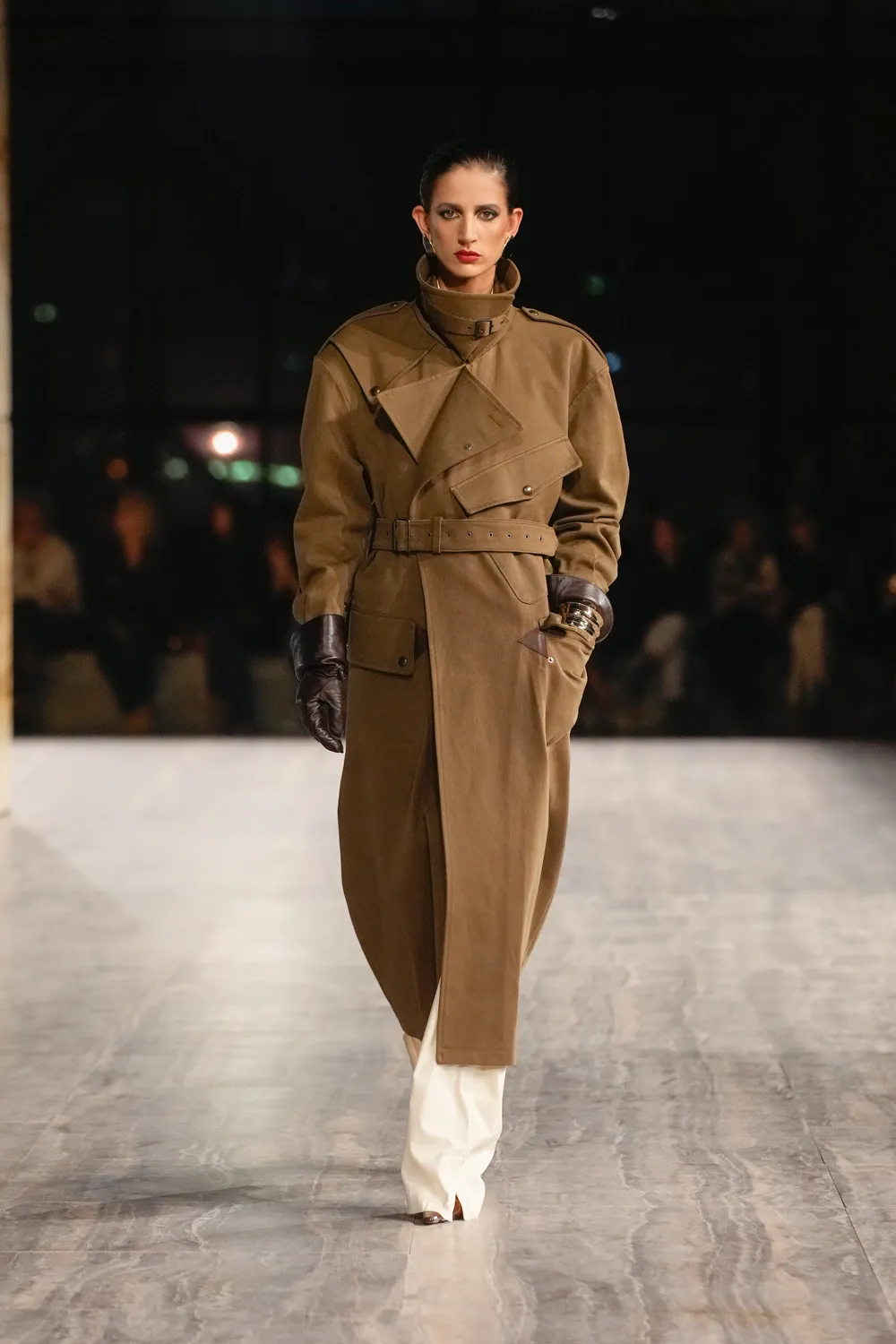 美品 SAINT LAURENT ダブル スーツ 44 2022-2023a/w Saint Laurent Presents Its Men's Spring Summer 2023