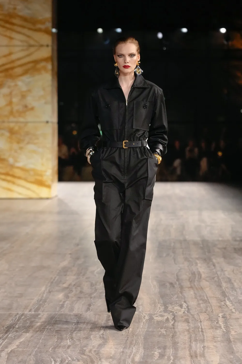 Saint Laurent 2023 fashion show: utility chic and minimalism