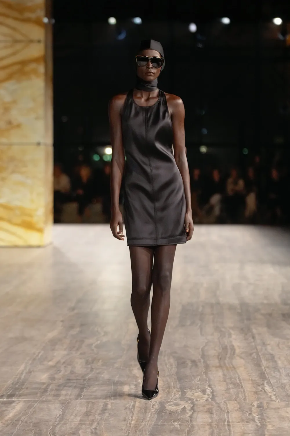 Saint Laurent 2023 fashion show: utility chic and minimalism