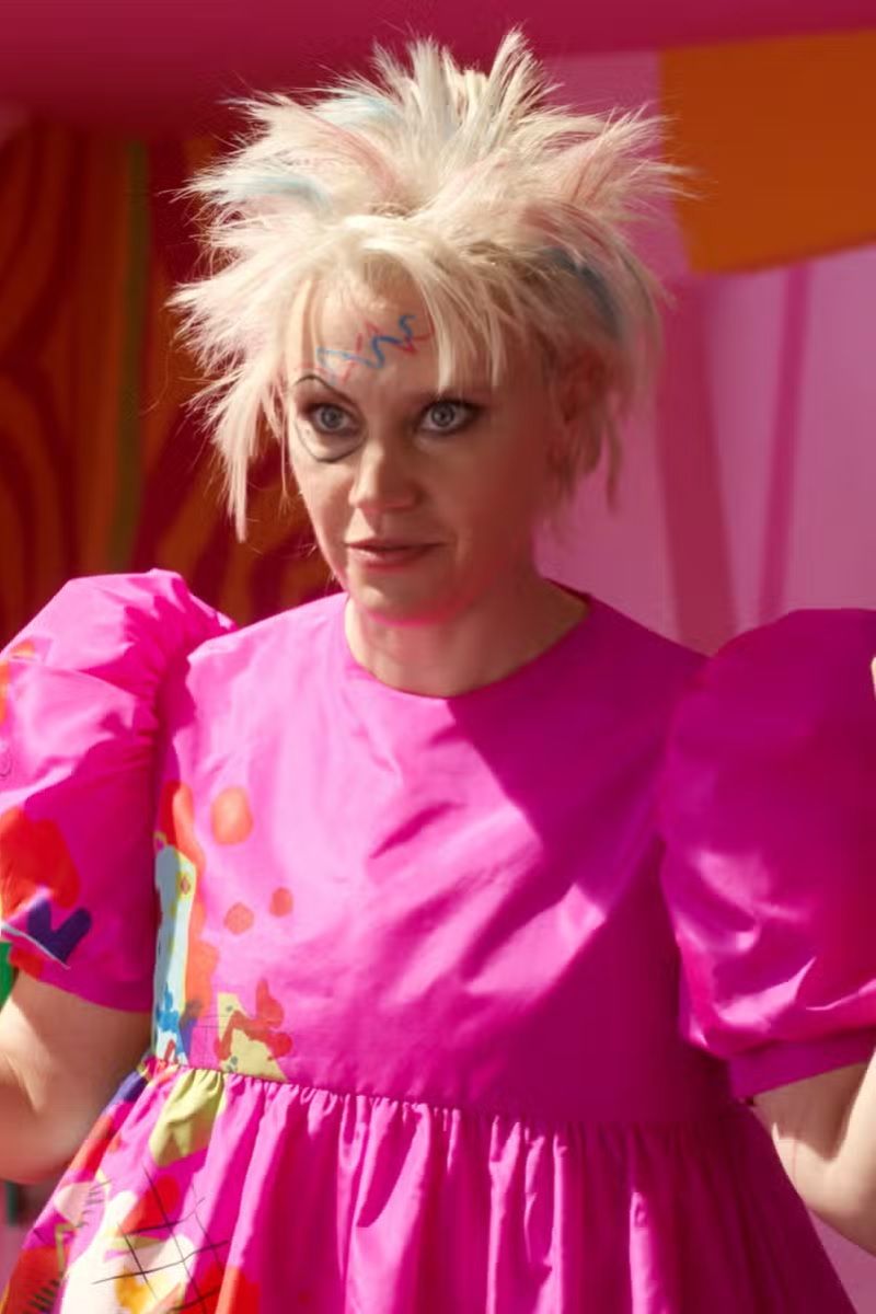 I makeup looks da ricreare per Halloween Da Lydia Deetz di Beetlejuice a Weird Barbie, ecco alcune ispirazioni beauty per la notte del 31 ottobre | Image 472536