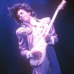 Prince aveva insegnato che a tutti serve un tocco di viola Ma giusto un tocco