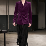 Cet automne, tout le monde a besoin d'une touche de violet Mais juste une touche | Image 474425