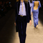 Cet automne, tout le monde a besoin d'une touche de violet Mais juste une touche | Image 474407