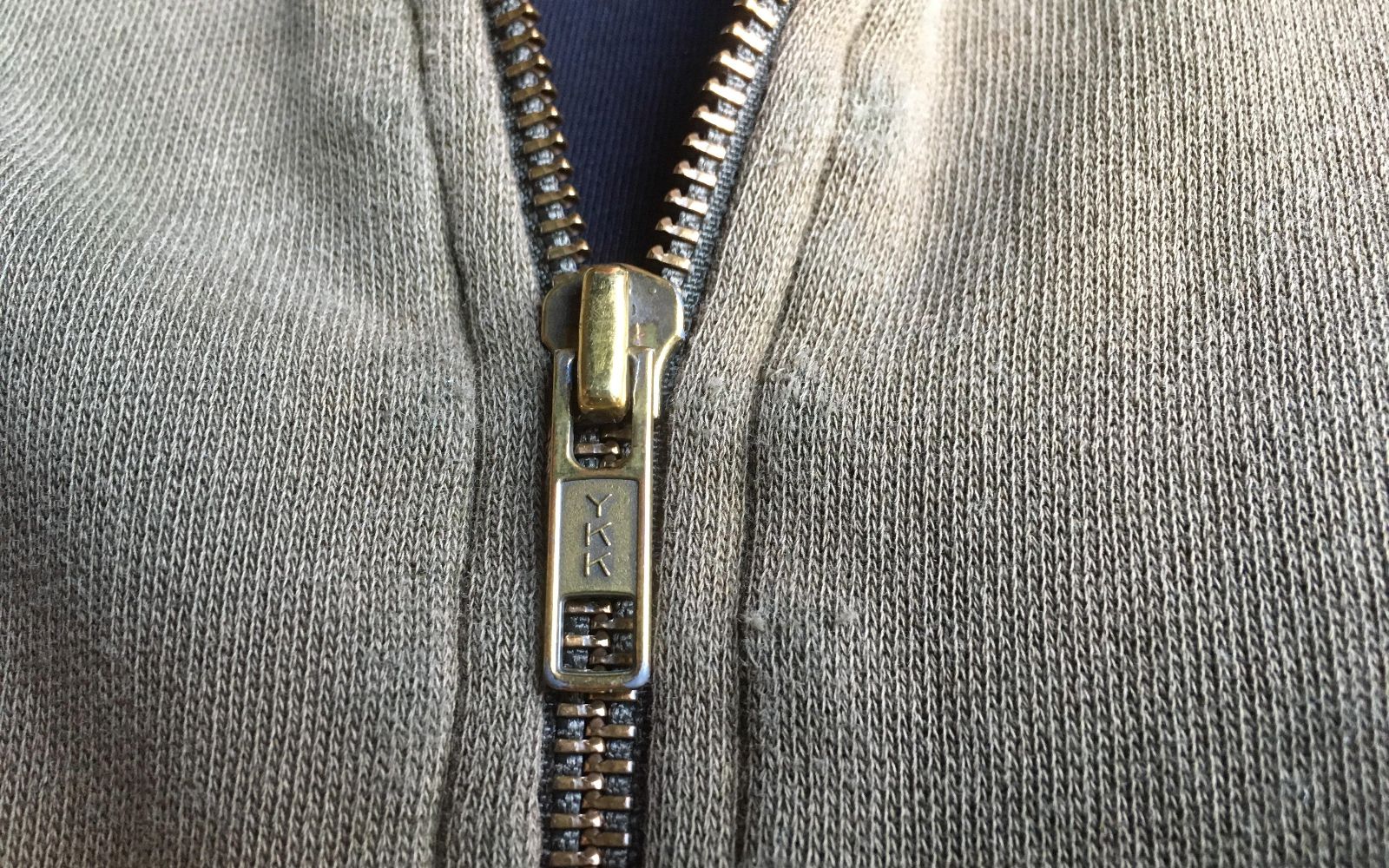 Zippers: toxic chemical substances inside them