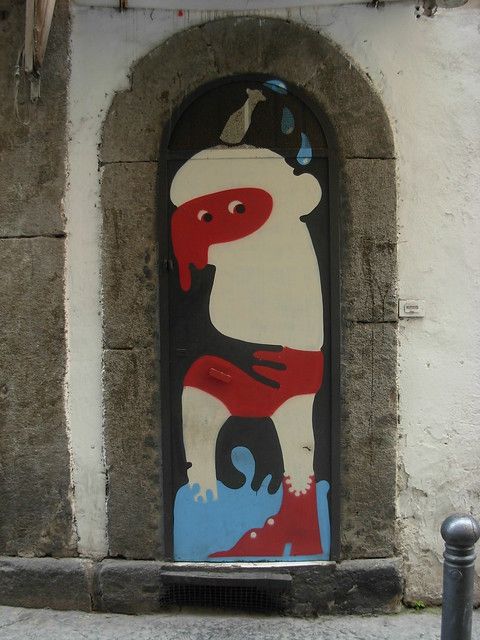 Voiello omaggia Napoli con il progetto MIEZ’A VIA Celebrando la napoletanità attraverso la street art | Image 478186